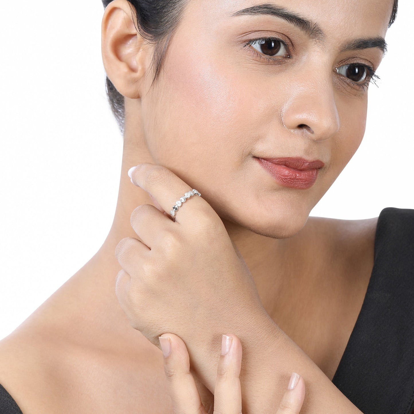 0.13ct Natural Diamond Solid Gold Heart Band Ring