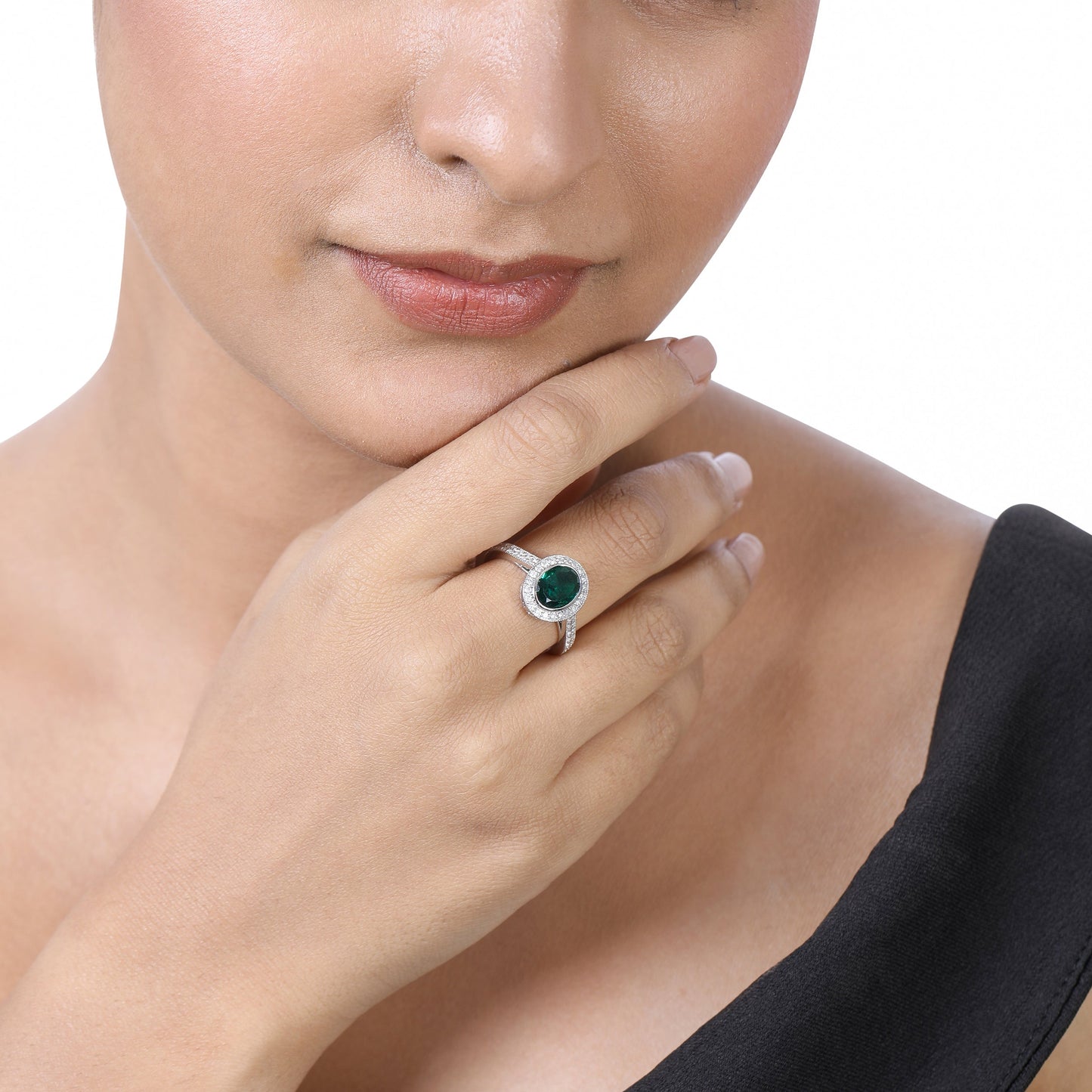 Solid Gold 1.8ct Natural Diamond w/ Emerald Oval Ring