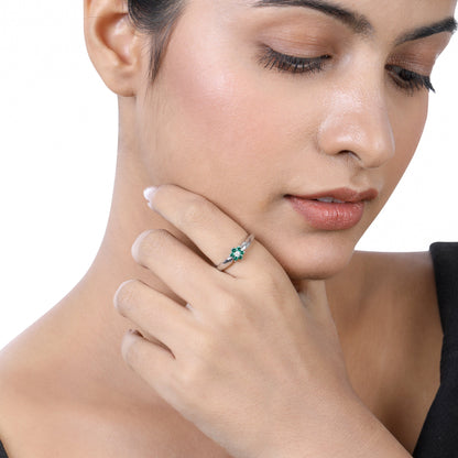 Solid Gold 0.21ct Natural Diamond w/ Emerald Flower Ring