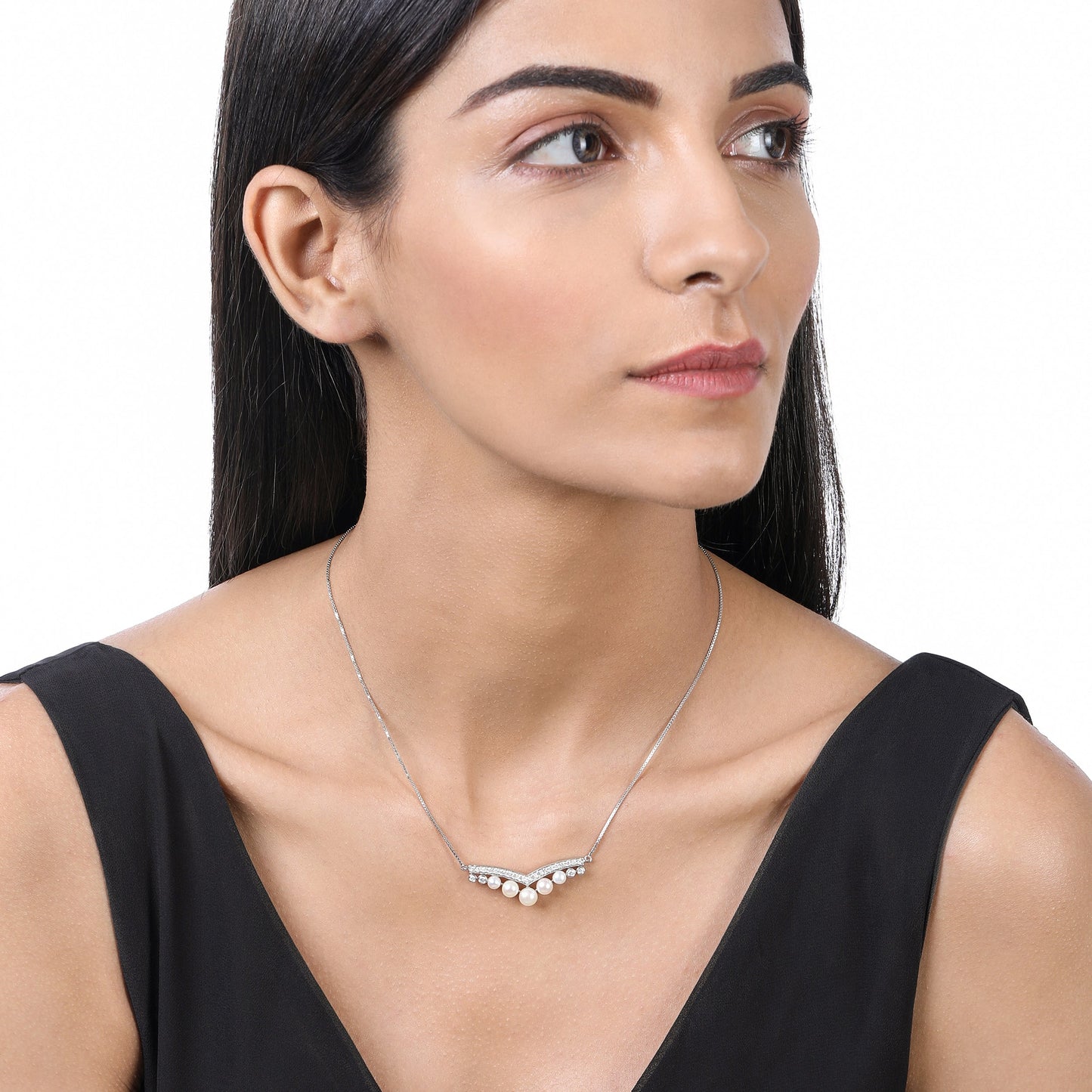 Solid Gold 4.9ct Natural Diamond w/ Cultured Pearls V Curved Necklace