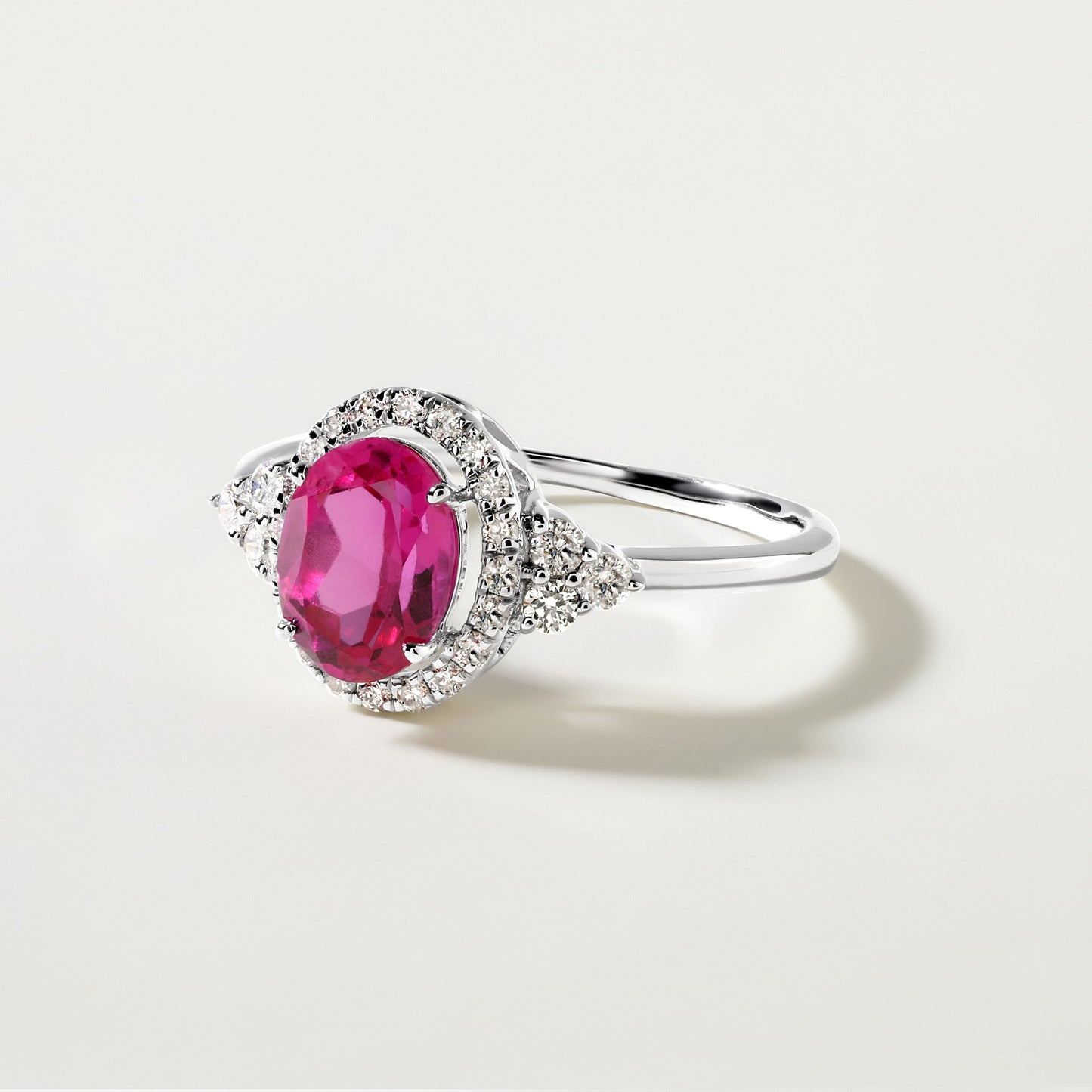 Solid Gold 1.9ct Natural Diamond w/ Ruby Oval Solitaire Ring