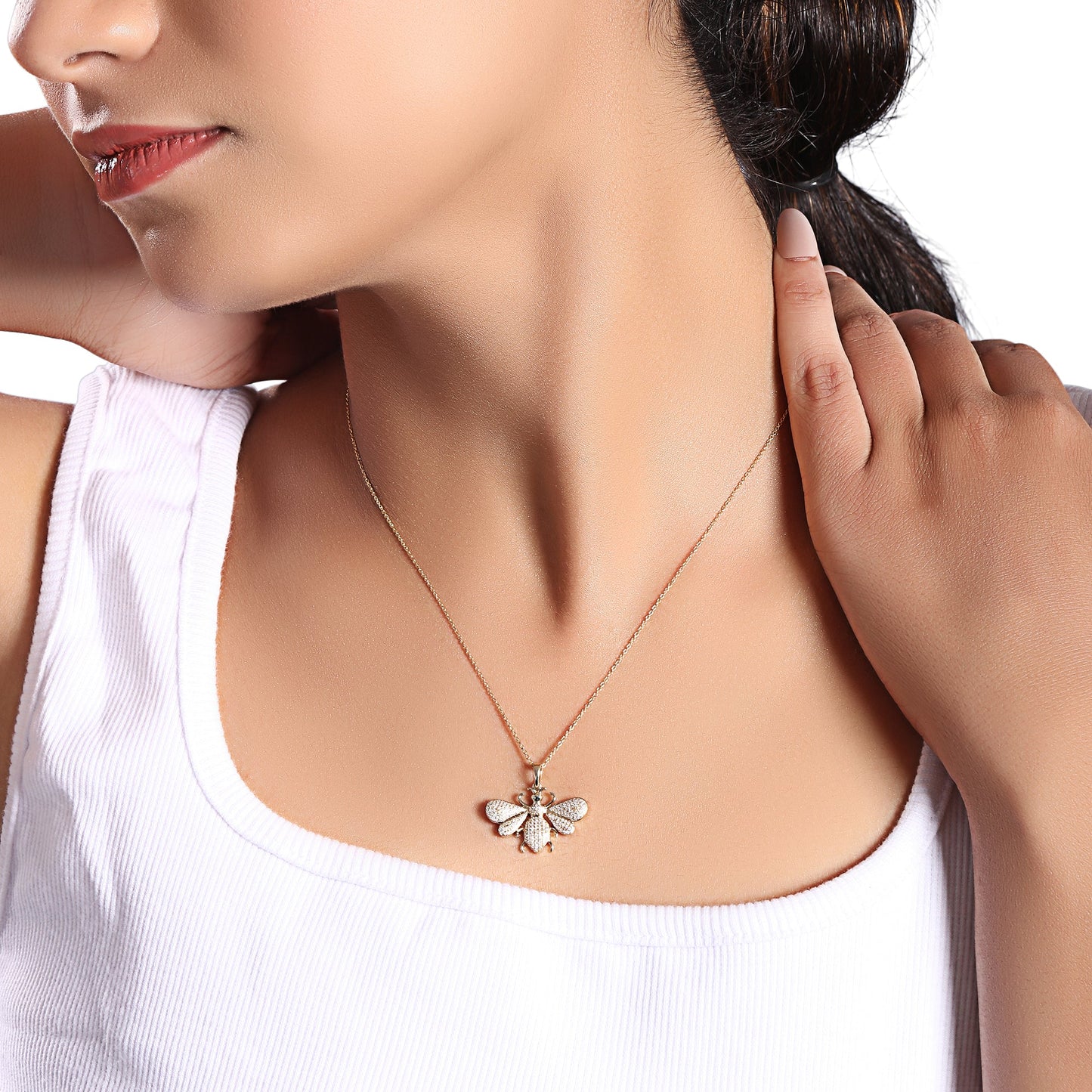 Solid Gold 0.34ct Natural Diamond Honey Bee Bug Necklace