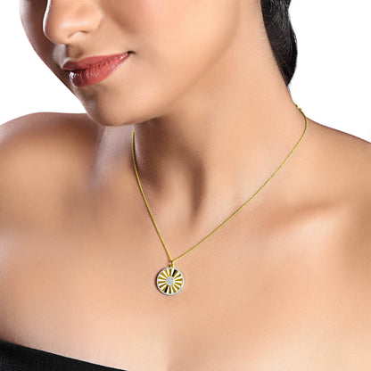 Solid Gold 0.2ct Natural Diamond Round Medallion Charm Disk Necklace