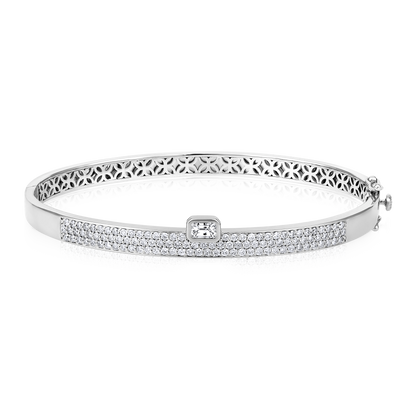 Solid Gold 0.74ct Natural Diamond Studded Bangle Emerald Bracelet